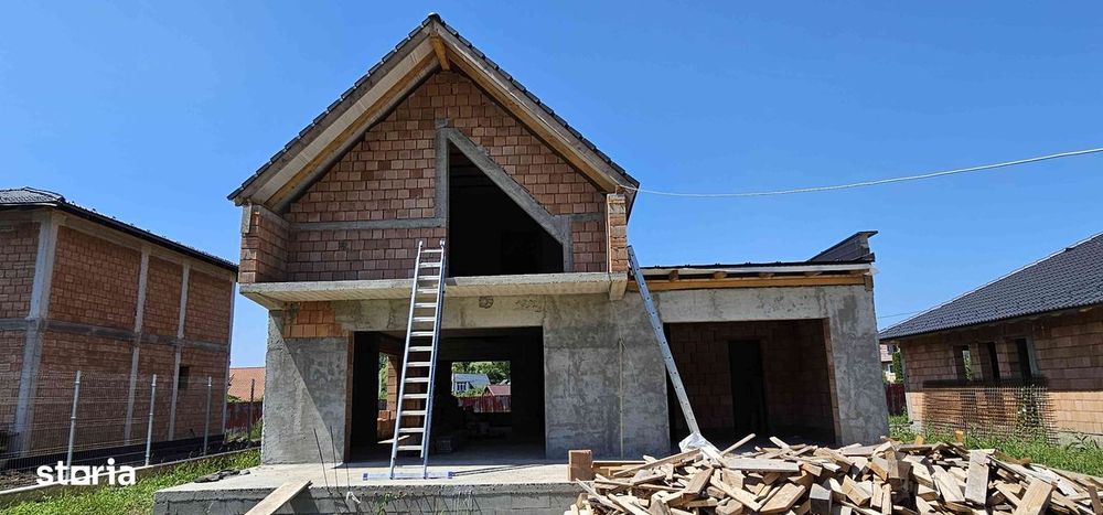 De Vânzare Casă Premium – Corunca, Valea Iubirii