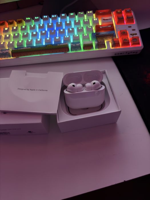 Airpods 3 Pro ..