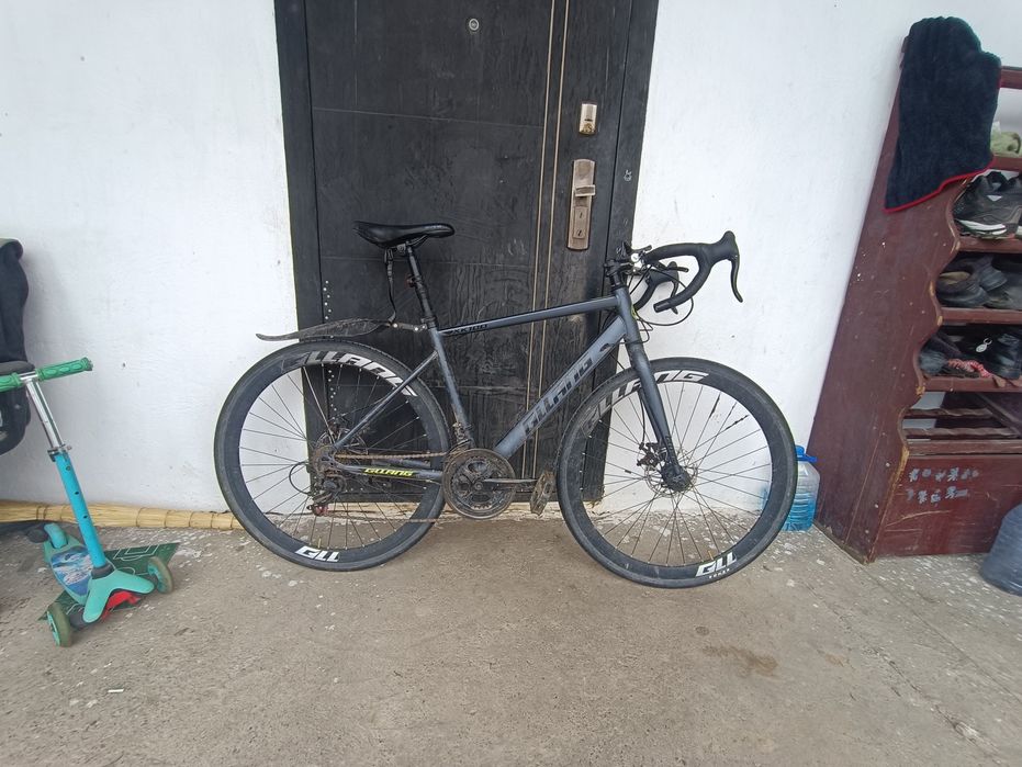 продам шоссейник