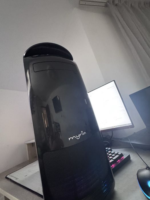 Vand Unitate de Pc Gaming