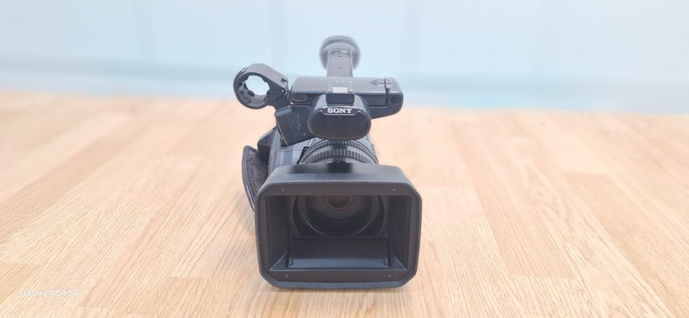 Камера сони АХ 2000