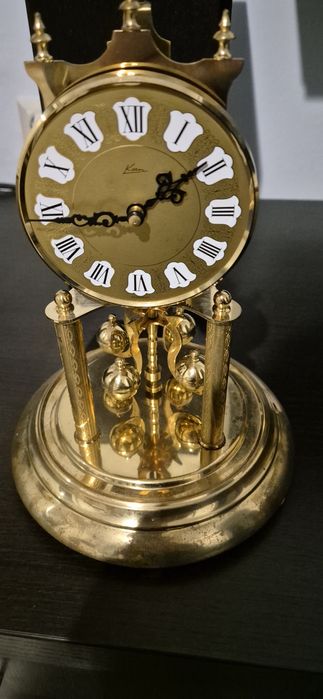 Ceasuri cu fir de torsiune