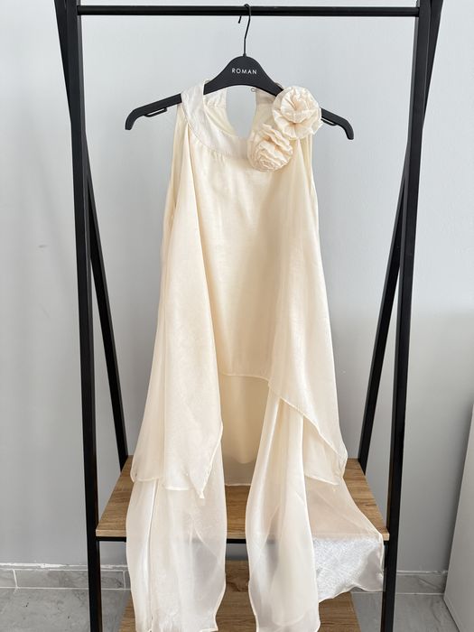 Дамска бутикова рокля екрю XS