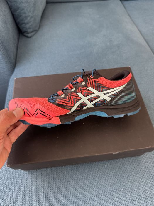 Маратонки за бягане Asics