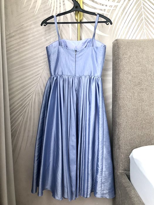 Платье коктейльное