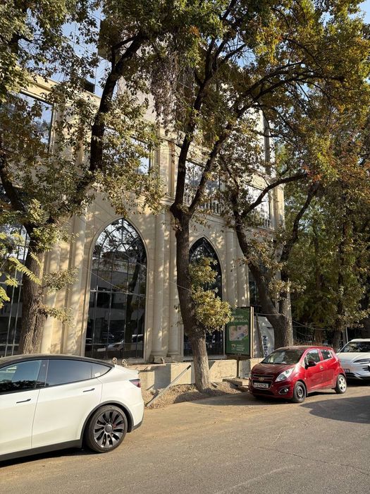 Продаётся помещение в торговом центре National Plaza Ор ТЦ Пойтахт