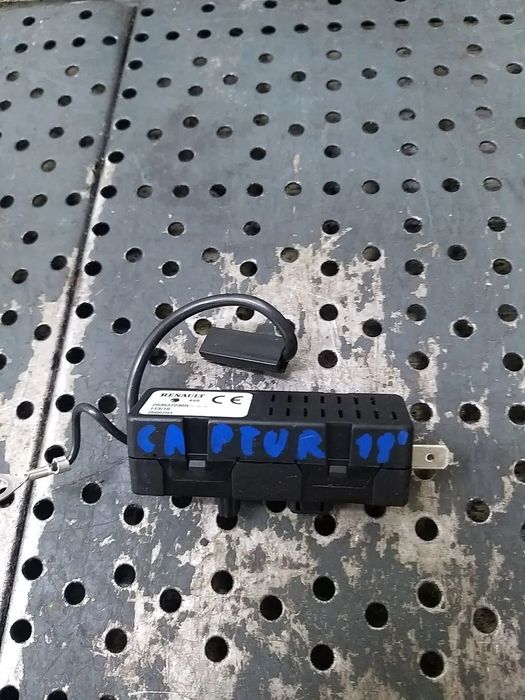 Amplificator antena renault captur 1 j5 h5 283637230r