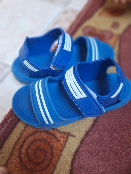 Сандали LC Waikiki