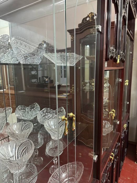 Стенка Лиза 310 махагон