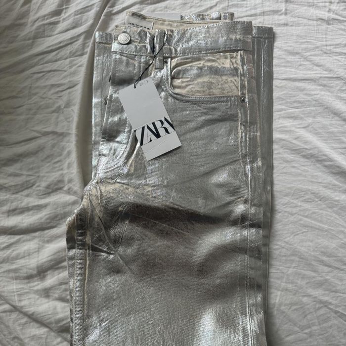 Сребристи дънки ZARA