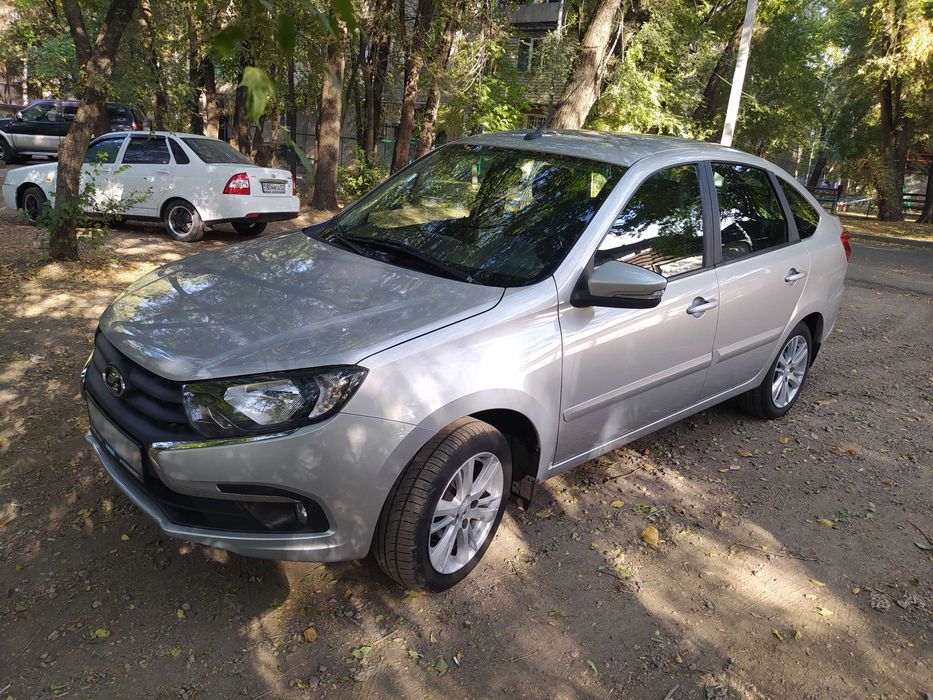 Lada Granta продам