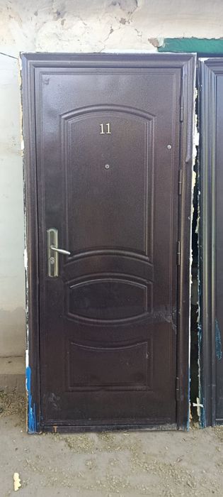 Продам металлические двери.