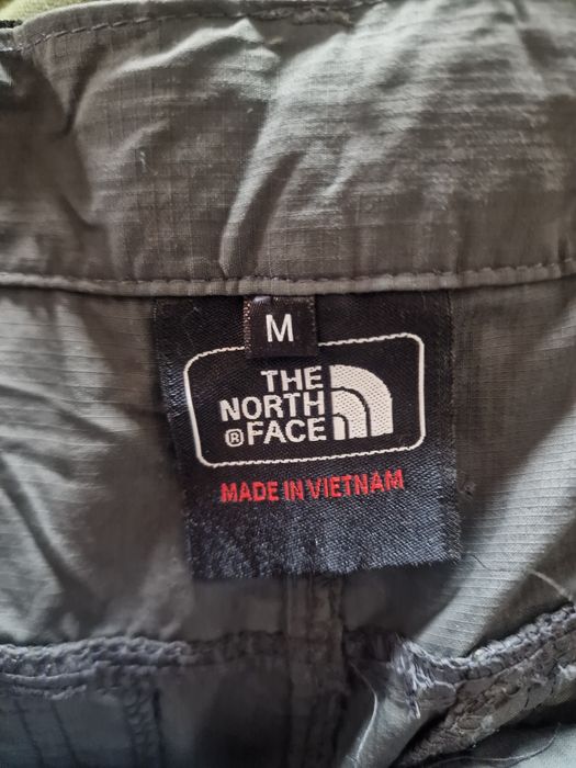 Страхотен мъжки туристически панталон THE NORTH FACE 2 в 1 размер М