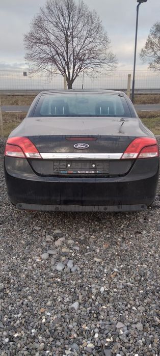 Ford focus  CC Pinimfarina  2009