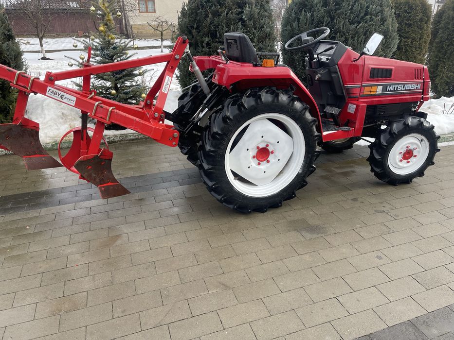 Vand tractoras mithubisi 25 cp 4x4