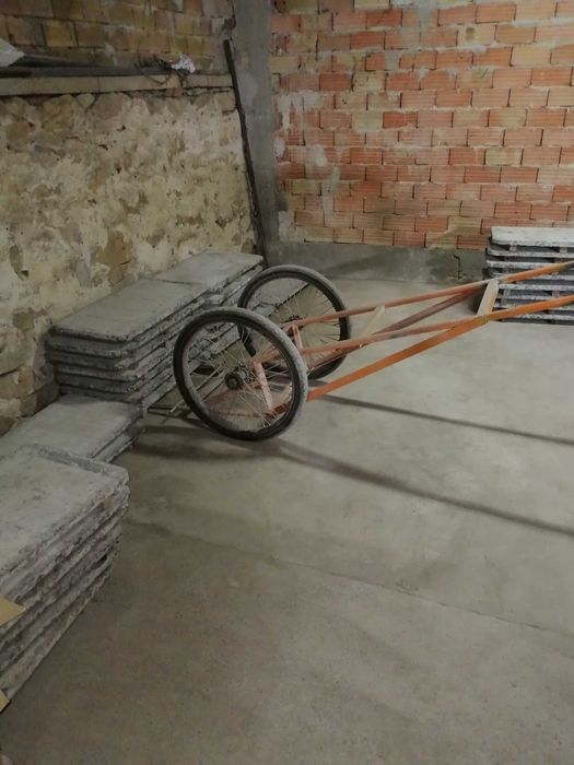 Машина за бетонни блокчета