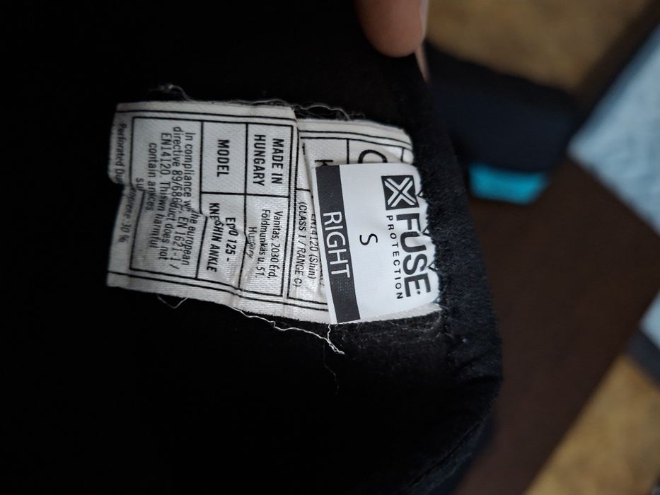 Продам наколенники