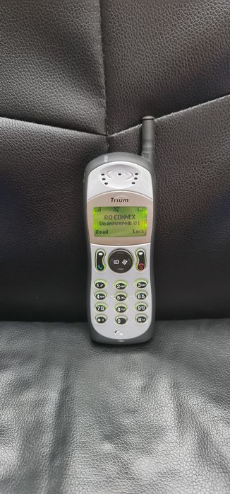Mitsubishi trium Motorola v3 Telit t200 libere !