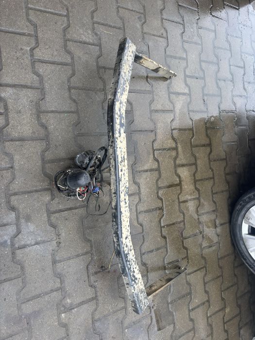 Carlig de remorcare Vw Golf 4 combi