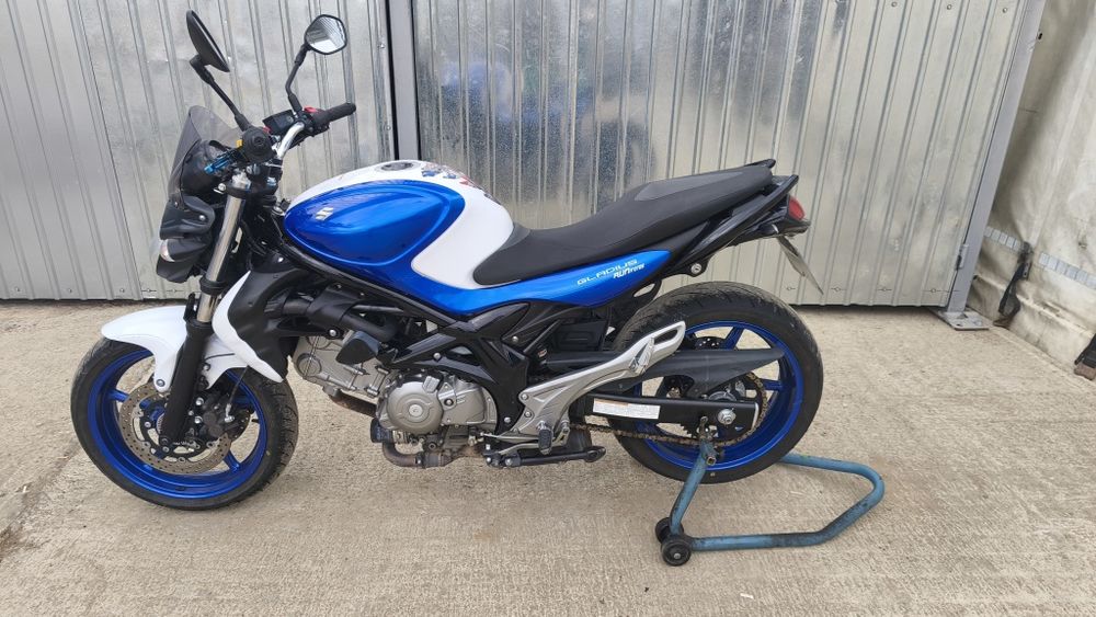 De Vânzare Suzuki Gladius ABS 2013