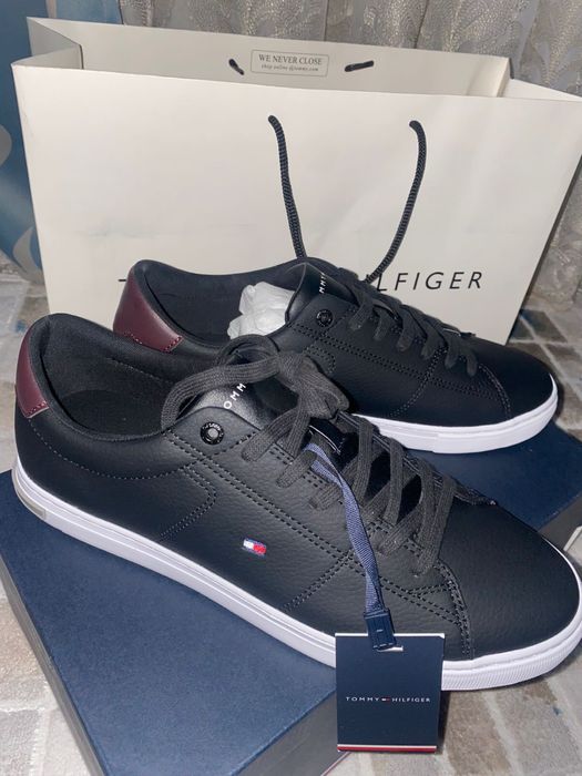 Tommy Hilfiger кроссовки оригинал