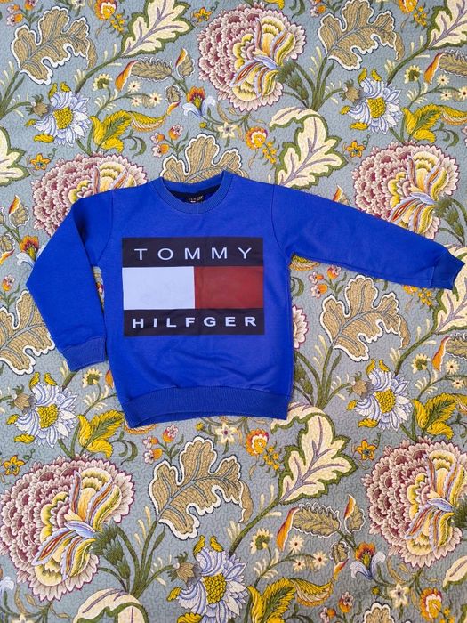 Продаю кофточку на мальчика