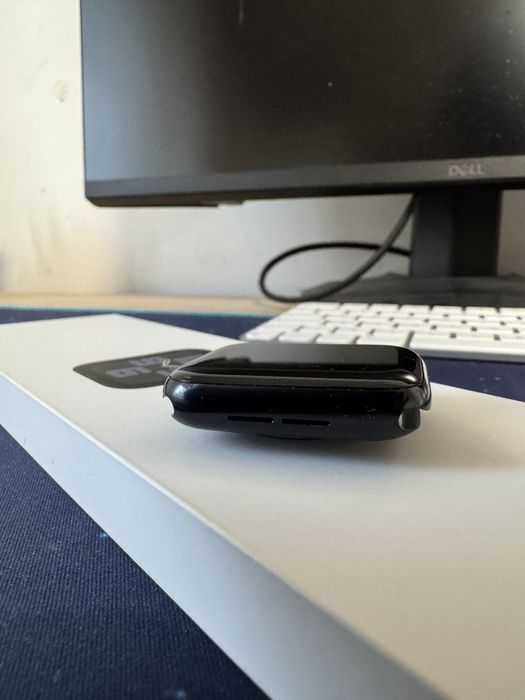 Apple Watch SE 2 44mm Midnight M/L GPS