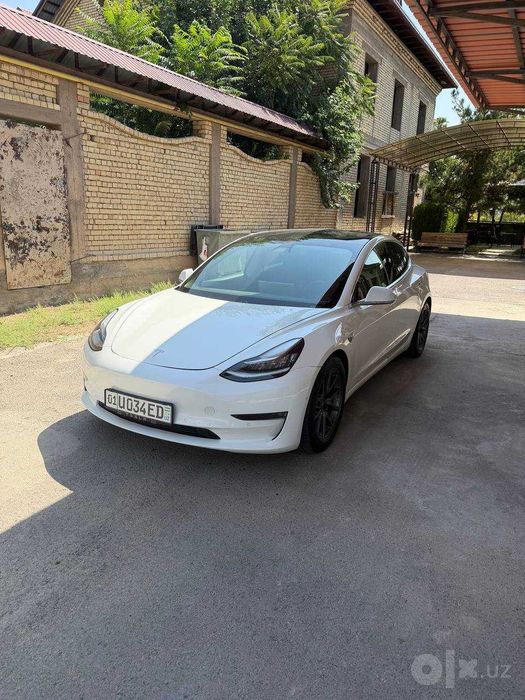 Tesla Model 3 Long Range Dual Motor AWD | Premium