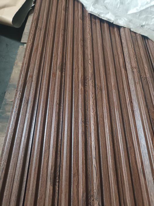 Vând sipca metalica de gard