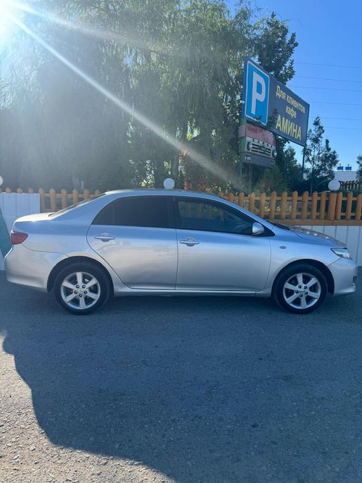 Продается машина Toyota Corolla