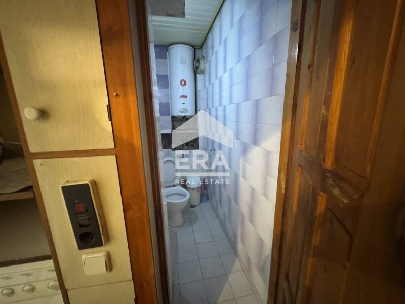 Двустаен апартамент под наем в Орфей