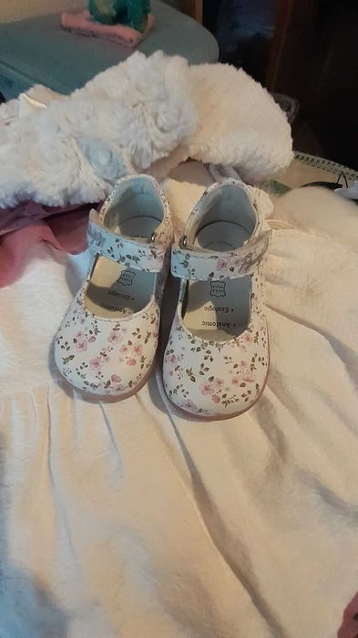 Pantofiori Primigi piele,model floral