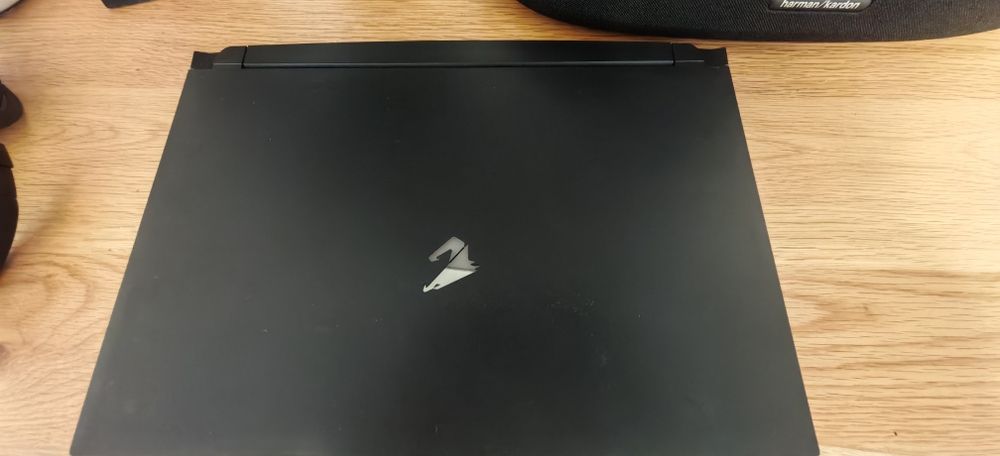 Vând Laptop Gaming pentru componente