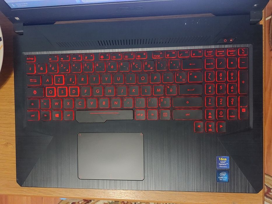 Laptop Asus Tuf i5 8300h 2,3Ghz/4Ghz, 16GB, 480GB+16GB GTX 1050 2G W11