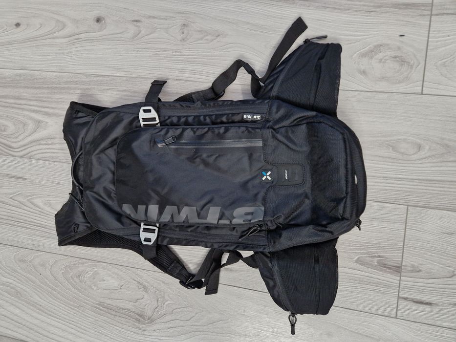 Раница за тичане Camel Bag 10 литра