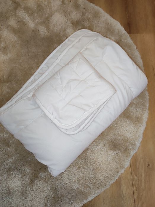 Капитонирана, детска олекотена завивка+ възглавничка