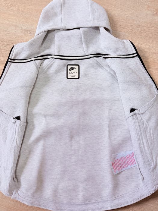 Nike Tech Fleece размер XS 122-128см