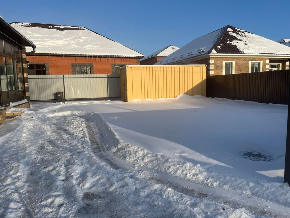 Чистка и уборка снега