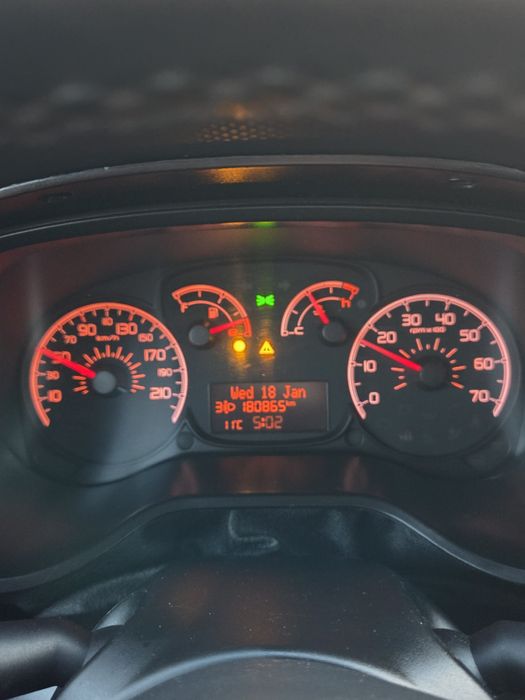 Fiat Doblo Maxi Lung 5 locuri autoutilitara