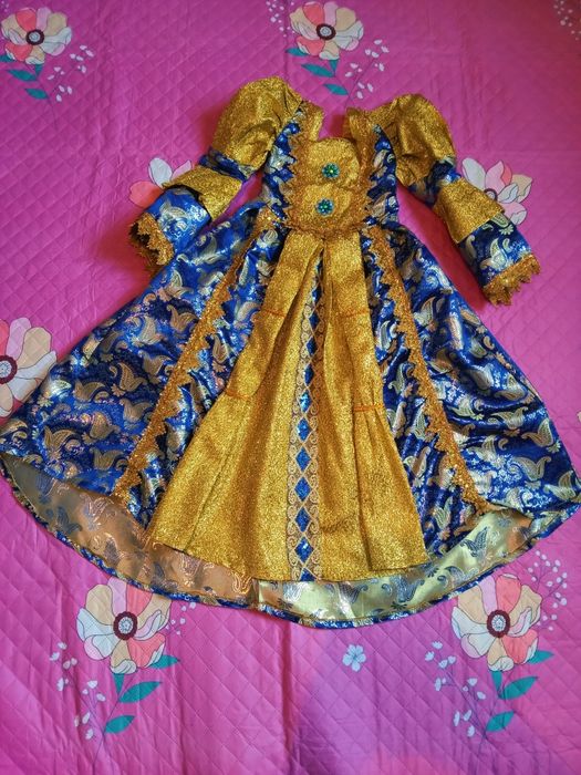 Новогодний костюм