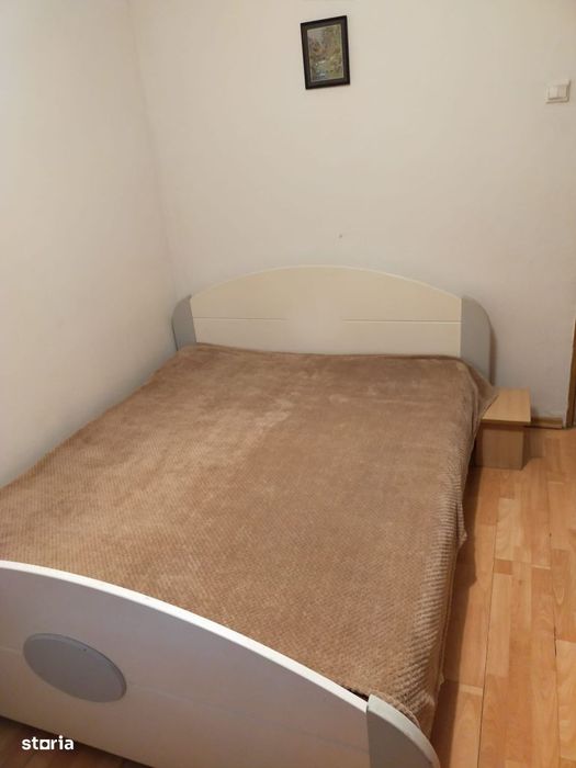 Apartament 3 camere, decomandat | Liber | metrou Eroii Revolutiei |