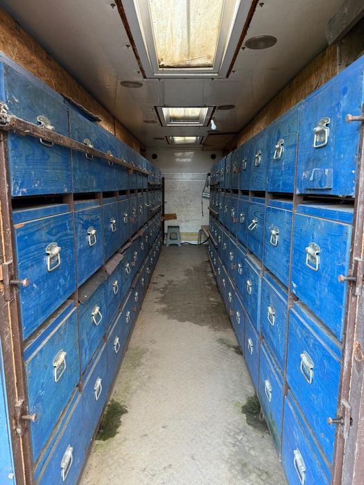 Vând Camion Omologat Apicol.