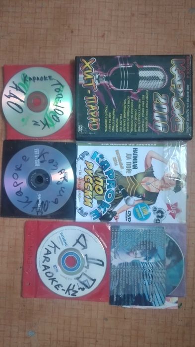 Продам сд диски видеокассеты игры музыка
