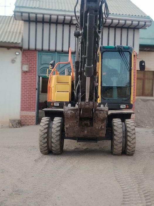 VOLVO EW145B prim