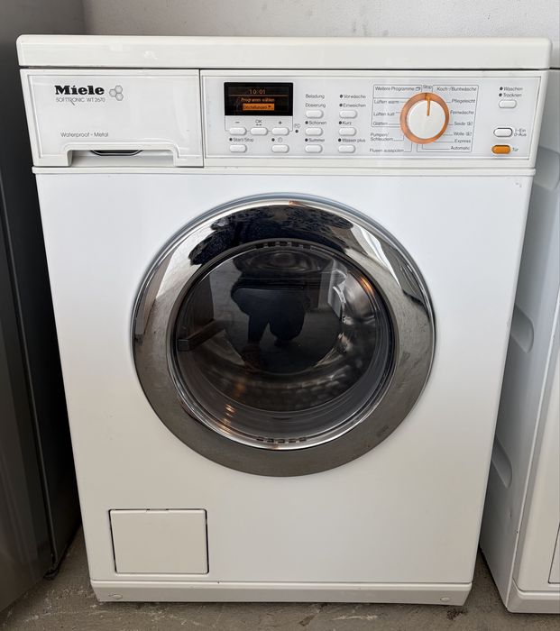 Masina de spalat rufe Miele cu program de uscare