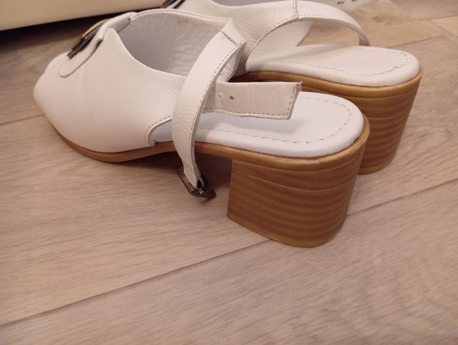 Босоножки кожаные Турция