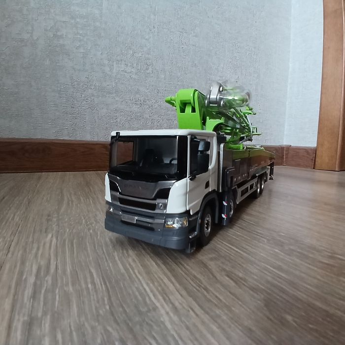 Подарочная сувенирная игрушка