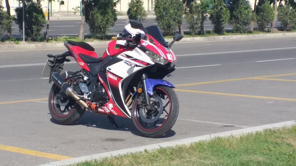 Yamaha YZF R-3 (Japan)
