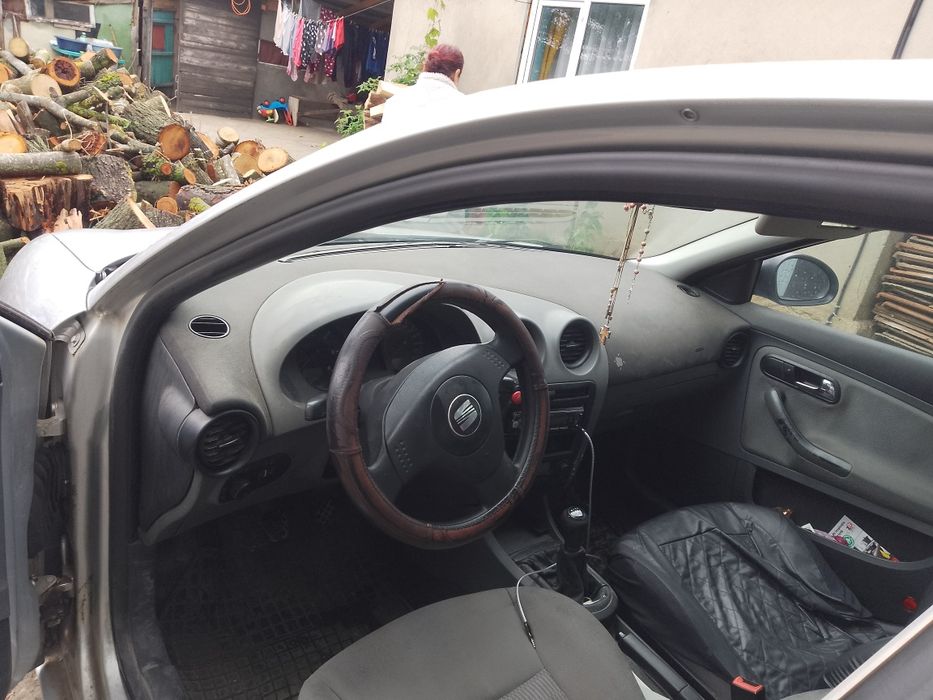 Seat Ibiza de vânzare .