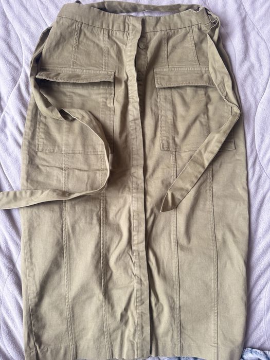 Миди пола Mohito в цвят каки, размер 34